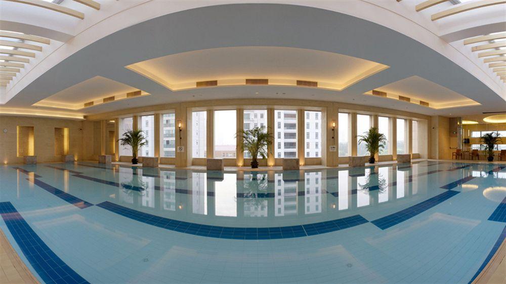 Wyndham Grand Plaza Royale Oriental Shanghai Exterior photo