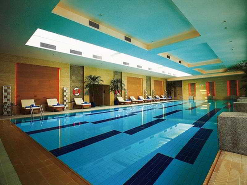Wyndham Grand Plaza Royale Oriental Shanghai Exterior photo